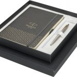 Gift box including A5-size notebook